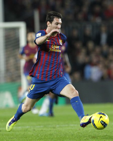 小麦惊天倒钩 苏格兰4-2丹麦晋级世界杯（小麦倒挂金钩，苏格兰4-2击败丹麦晋级世界杯）