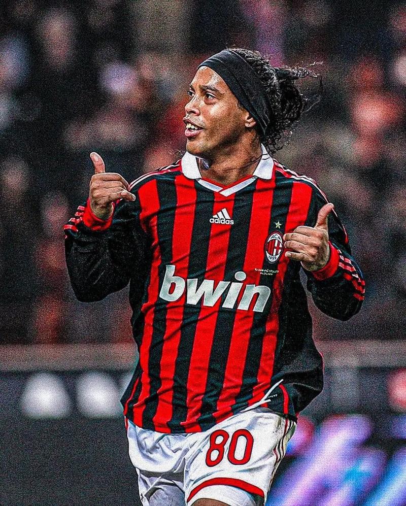 维尔茨在德国队6场1球2助攻，参与进球数与在利物浦16场持平（维尔茨为德国队6战1球2助，参与进球与在利物浦16场持平）