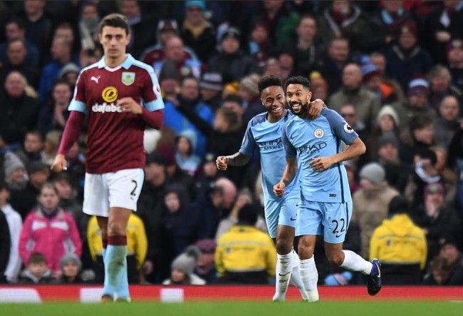 镜报：买安德森要1亿-1.2亿镑，曼联可能通过出售5人筹集资金（镜报：安德森标价1亿至1.2亿英镑，曼联或出售五将筹资）